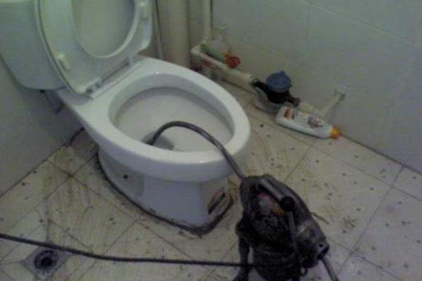 深圳：加湿器出现不运转怎么办？啄木鸟给您完美解决方案